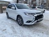 Mitsubishi Outlander 2022 года за 12 500 000 тг. в Петропавловск – фото 2