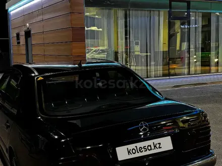 Mercedes-Benz E 280 1999 года за 2 500 000 тг. в Алматы – фото 3