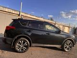 Toyota RAV4 2015 годаүшін10 500 000 тг. в Темиртау – фото 4