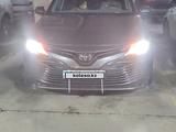 Toyota Camry 2019 года за 11 950 000 тг. в Астана – фото 2