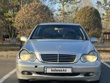 Mercedes-Benz C 320 2000 года за 2 990 000 тг. в Астана – фото 3