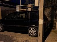 Opel Zafira 2003 года за 3 000 000 тг. в Актау