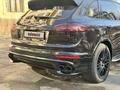 Porsche Cayenne 2015 года за 23 200 000 тг. в Алматы – фото 21