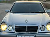 Mercedes-Benz E 230 1997 годаүшін3 500 000 тг. в Караганда