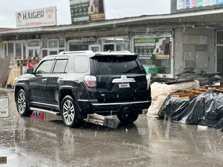 Toyota 4Runner 2015 года за 14 000 000 тг. в Актау
