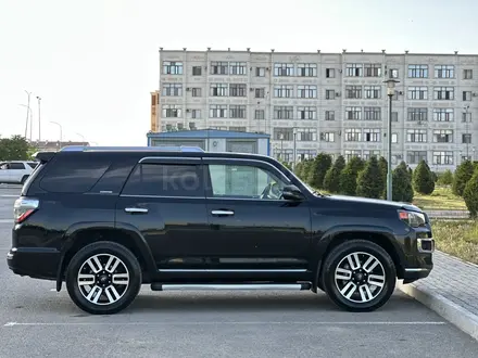Toyota 4Runner 2015 года за 14 000 000 тг. в Актау – фото 7