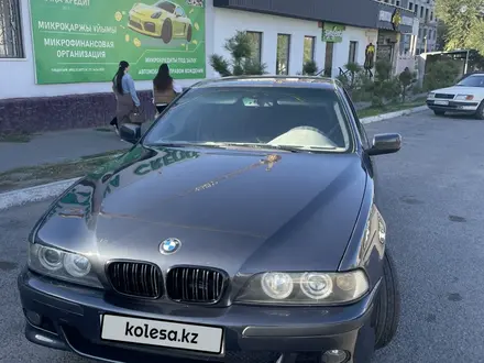 BMW 525 2001 года за 4 400 000 тг. в Тараз