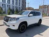 Toyota Land Cruiser Prado 2018 года за 24 600 000 тг. в Астана – фото 3