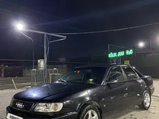 Audi 100