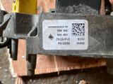 Модуль SZL BMW E90 E91 E92 E87 (датчик угла руля, шлейф подушки) 6933164/ за 1 000 тг. в Алматы