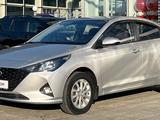 Hyundai Accent 2021 года за 7 600 000 тг. в Костанай – фото 2