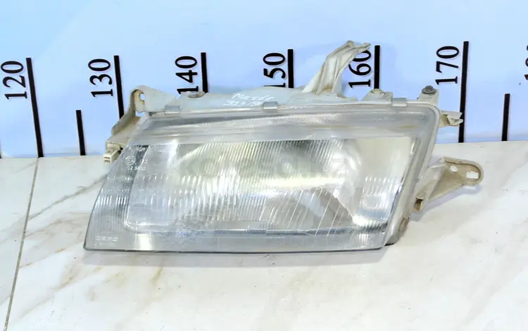 Фара на Mazda 323 за 12 000 тг. в Тараз