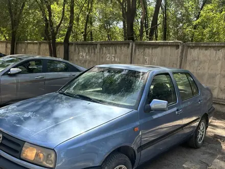 Volkswagen Vento 1993 года за 1 200 000 тг. в Алматы – фото 19