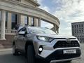 Toyota RAV4 2019 года за 13 700 000 тг. в Атырау – фото 12