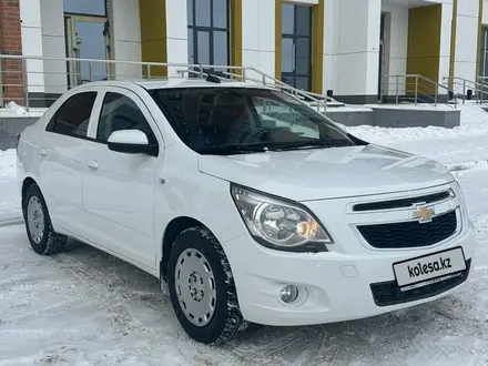 Chevrolet Cobalt 2021 года за 5 100 000 тг. в Караганда – фото 2