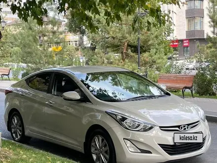 Hyundai Elantra 2014 года за 6 200 000 тг. в Шымкент – фото 3