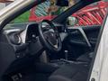 Toyota RAV4 2018 года за 13 300 000 тг. в Алматы – фото 25