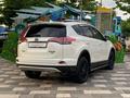 Toyota RAV4 2018 года за 13 300 000 тг. в Алматы – фото 6