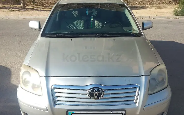 Toyota Avensis 2005 годаfor4 000 000 тг. в Актау