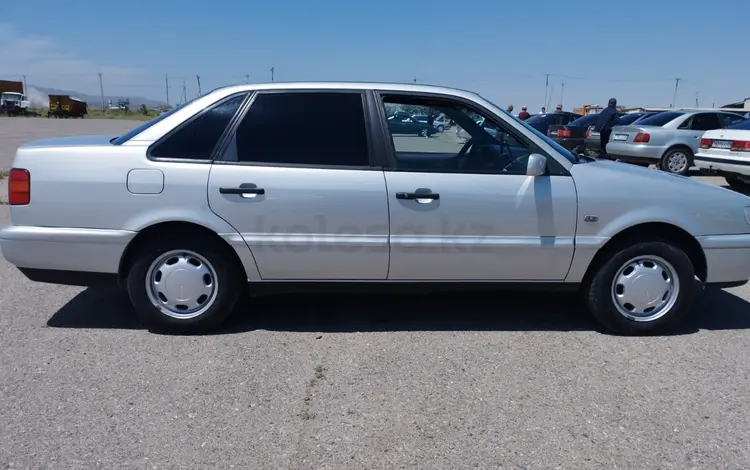 Volkswagen Passat 1996 года за 2 100 000 тг. в Тараз