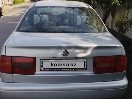 Volkswagen Passat 1996 года за 2 100 000 тг. в Тараз – фото 9