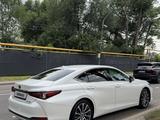 Lexus ES 250 2020 года за 20 900 000 тг. в Алматы – фото 5