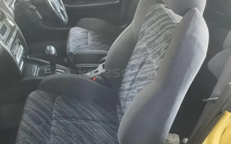 Салон на субару SUBARU в Алматы