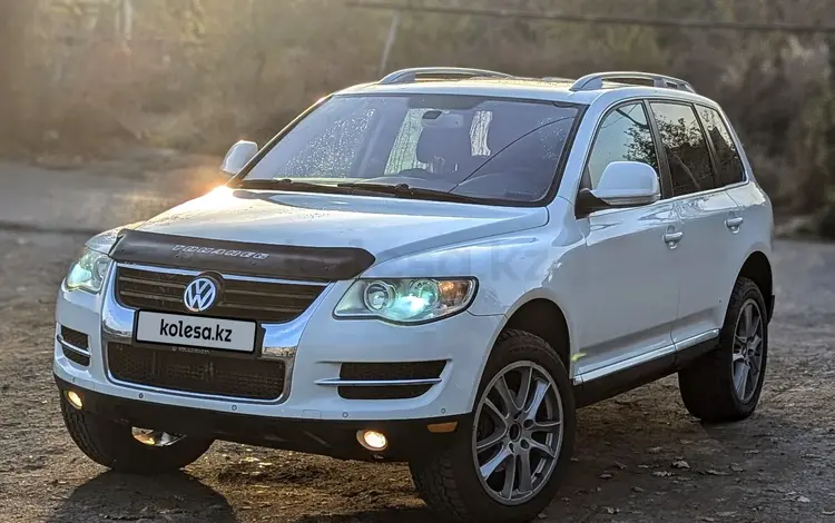 Volkswagen Touareg 2007 годаүшін7 500 000 тг. в Алматы