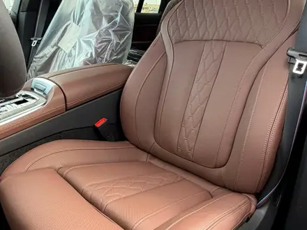 BMW X7 XDrive 40i 2025 года за 80 066 000 тг. в Уральск – фото 6