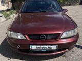Opel Vectra 1996 года за 750 000 тг. в Караганда