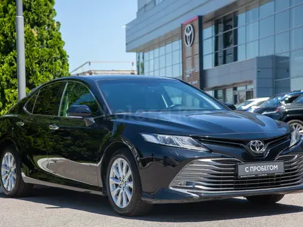 Toyota Camry 2020 года за 13 790 000 тг. в Алматы – фото 9