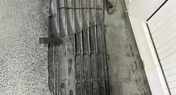 Решетка в бампер 70 le тойота камри бу оригинал за 60 000 тг. в Алматы – фото 4