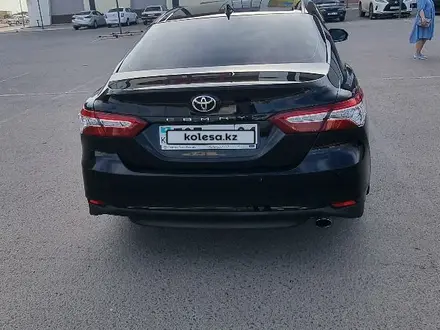 Toyota Camry 2021 года за 17 900 000 тг. в Астана – фото 4