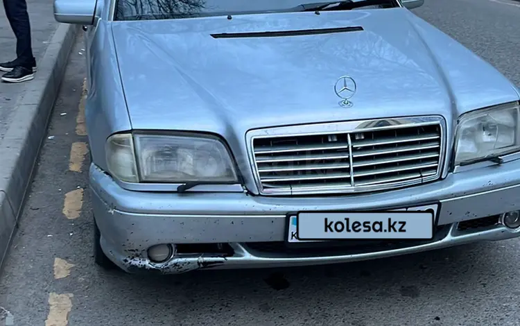 Mercedes-Benz C 220 1995 года за 2 200 000 тг. в Алматы