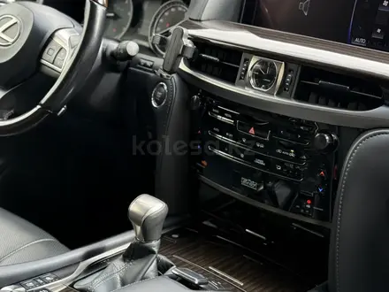 Lexus LX 570 2017 года за 43 000 000 тг. в Астана – фото 14