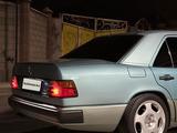 Mercedes-Benz E 280 1990 годаfor2 600 000 тг. в Шымкент – фото 3