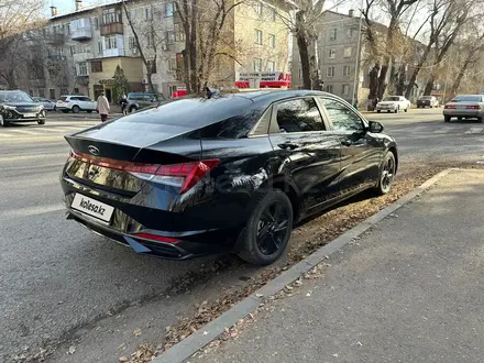 Hyundai Elantra 2021 года за 11 000 000 тг. в Алматы – фото 3