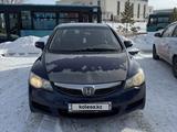 Honda Civic 2007 годаfor2 000 000 тг. в Караганда