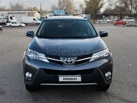 Toyota RAV4 2015 года за 9 700 000 тг. в Алматы – фото 10
