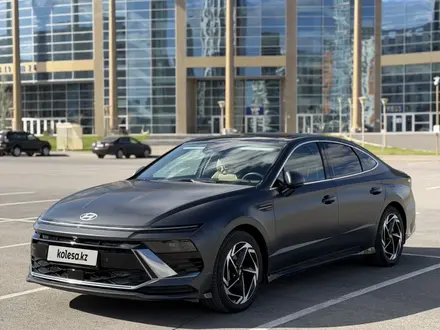 Hyundai Sonata 2024 года за 14 900 000 тг. в Астана