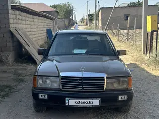 Mercedes-Benz 190