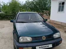 Volkswagen Golf, 1994