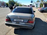 Mercedes-Benz E 260 1993 года за 1 100 000 тг. в Тараз – фото 2