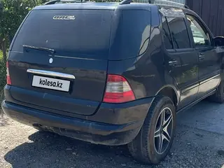 Mercedes-Benz ML 320