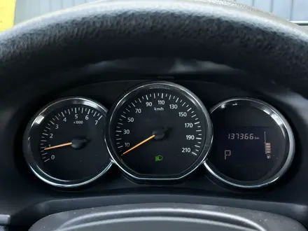 Renault Logan 2016 года за 3 800 000 тг. в Актобе – фото 22