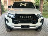 Toyota Hilux 2026 года за 31 700 000 тг. в Алматы – фото 2