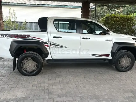Toyota Hilux 2026 года за 31 700 000 тг. в Алматы – фото 8