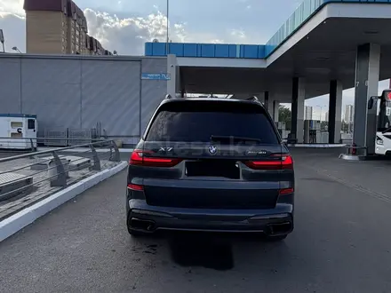 BMW X7 2021 года за 51 000 000 тг. в Астана – фото 2