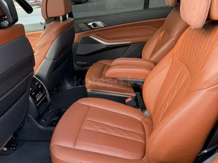 BMW X7 2021 года за 51 000 000 тг. в Астана – фото 10