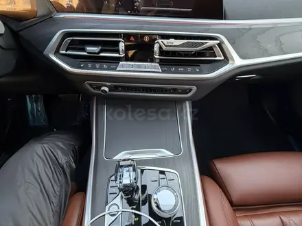 BMW X7 2021 года за 51 000 000 тг. в Астана – фото 21